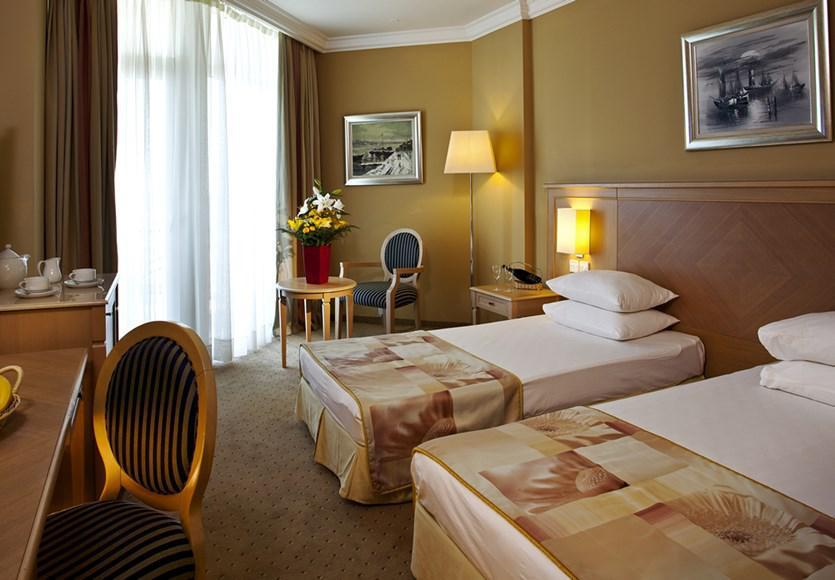 Agios Sergios Salamis Bay Conti Hotel מראה חיצוני תמונה