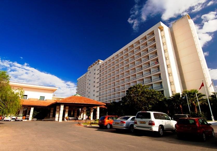 Agios Sergios Salamis Bay Conti Hotel מראה חיצוני תמונה