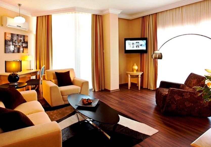 Agios Sergios Salamis Bay Conti Hotel מראה חיצוני תמונה
