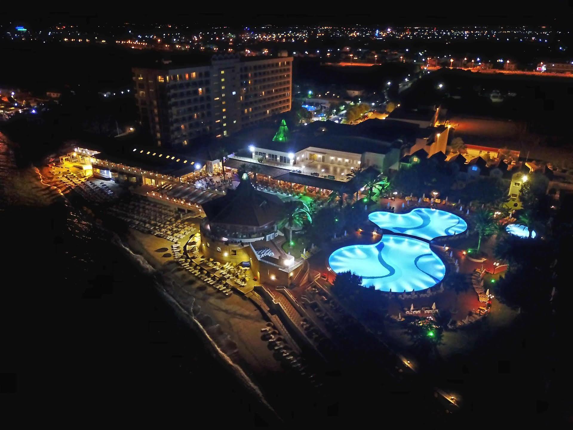 Agios Sergios Salamis Bay Conti Hotel מראה חיצוני תמונה