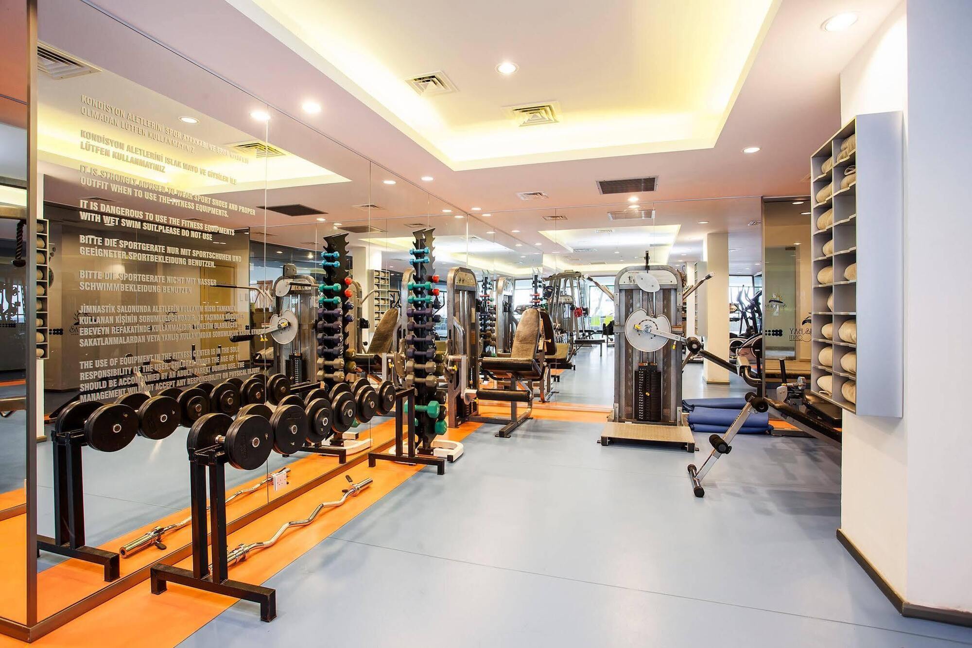 Agios Sergios Salamis Bay Conti Hotel מראה חיצוני תמונה
