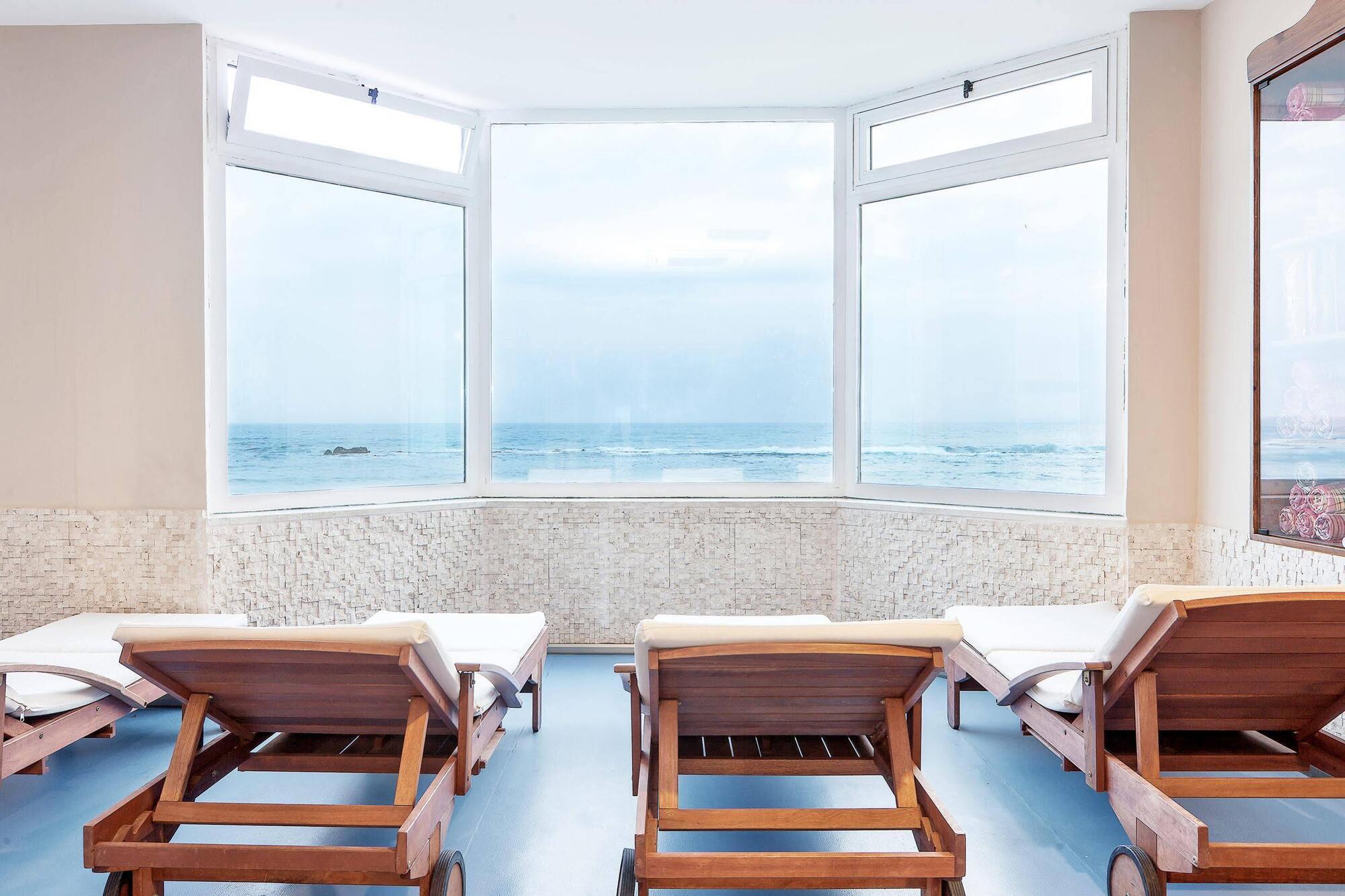 Agios Sergios Salamis Bay Conti Hotel מראה חיצוני תמונה